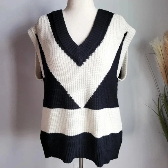 Victor Glemaud x Target, New Colorblock Sweater Wool Vest Black/White Size XL - Picture 2 of 12